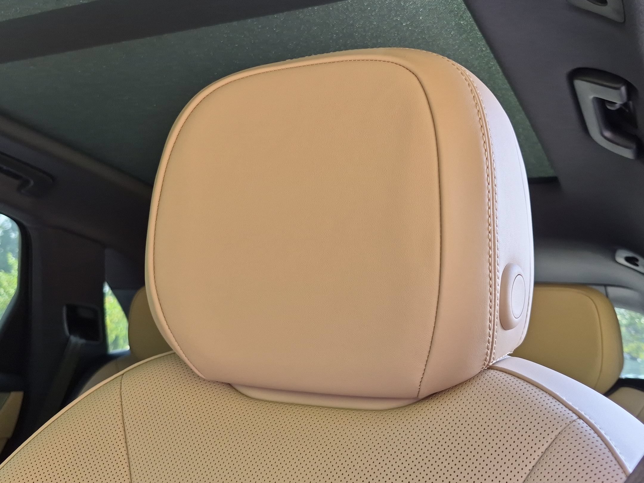 New 2026 Porsche Cayenne E-Hybrid AWD/4WD image 6