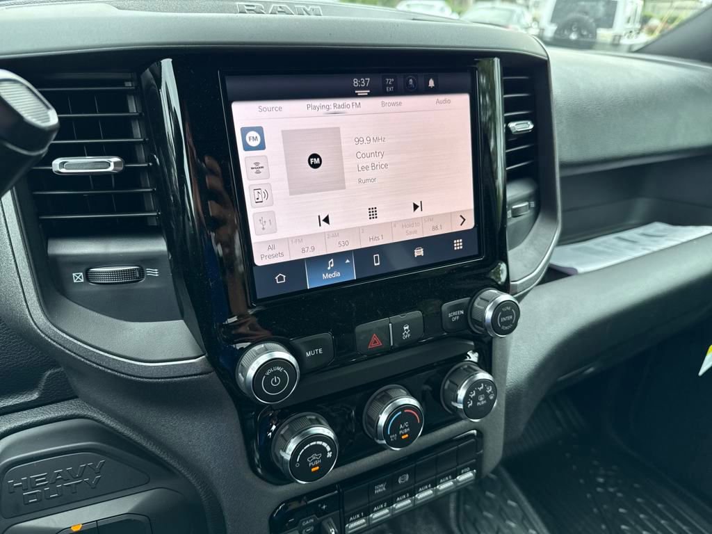 New 2025 RAM 5500 Tradesman image 31