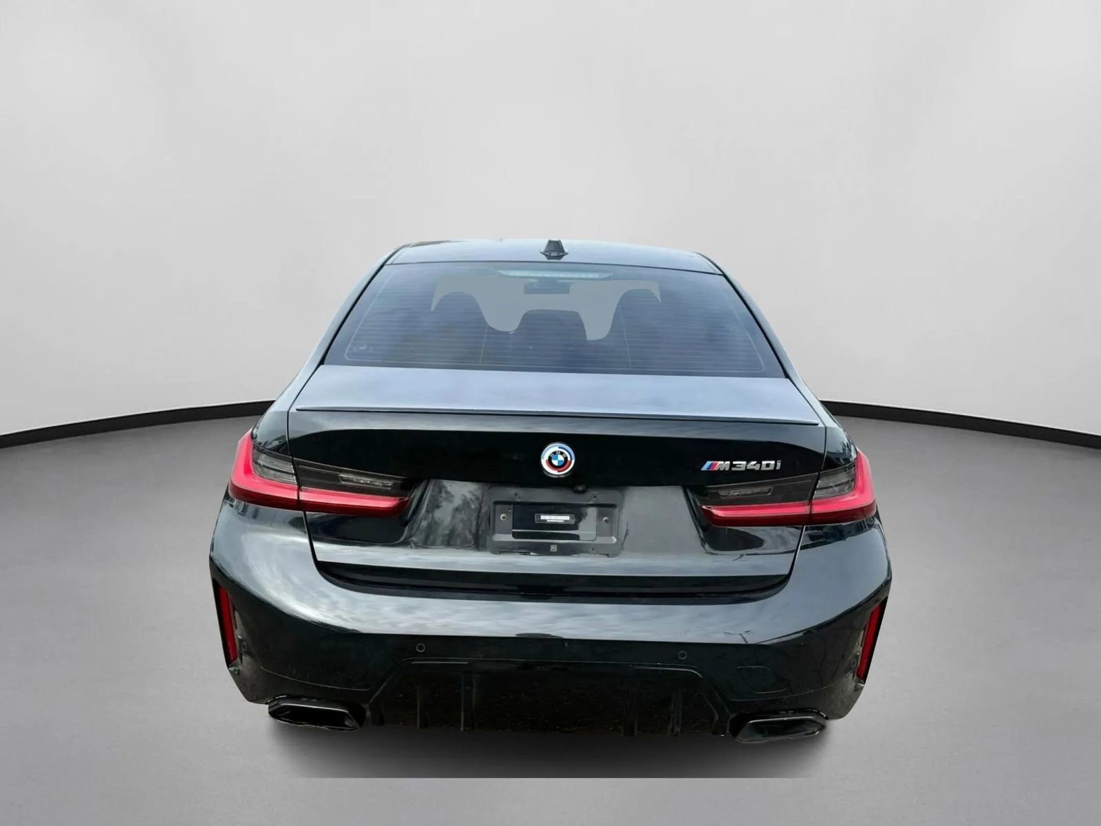 Used 2023 BMW M340i w/ Premium Package image 10