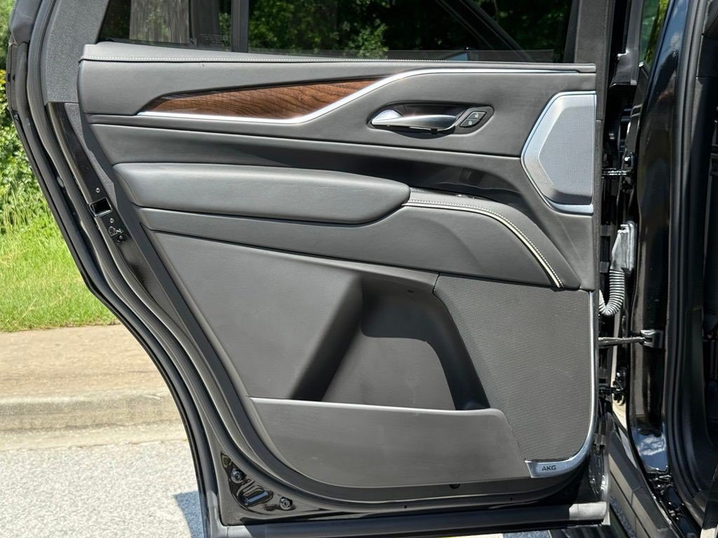 Certified 2022 Cadillac Escalade Sport Platinum RWD image 23