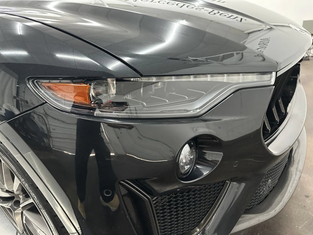 Used 2022 Maserati Levante Trofeo AWD/4WD image 10