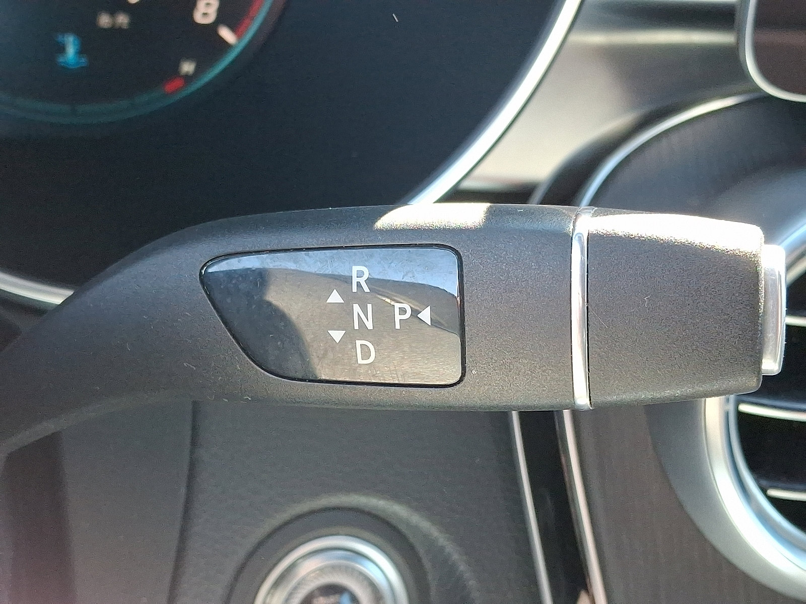 Used 2021 Mercedes-Benz GLC 300 4MATIC image 15