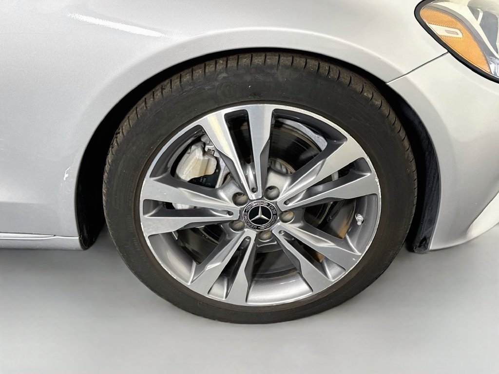 Used 2018 Mercedes-Benz C 300 Sedan w/ Premium Package image 31