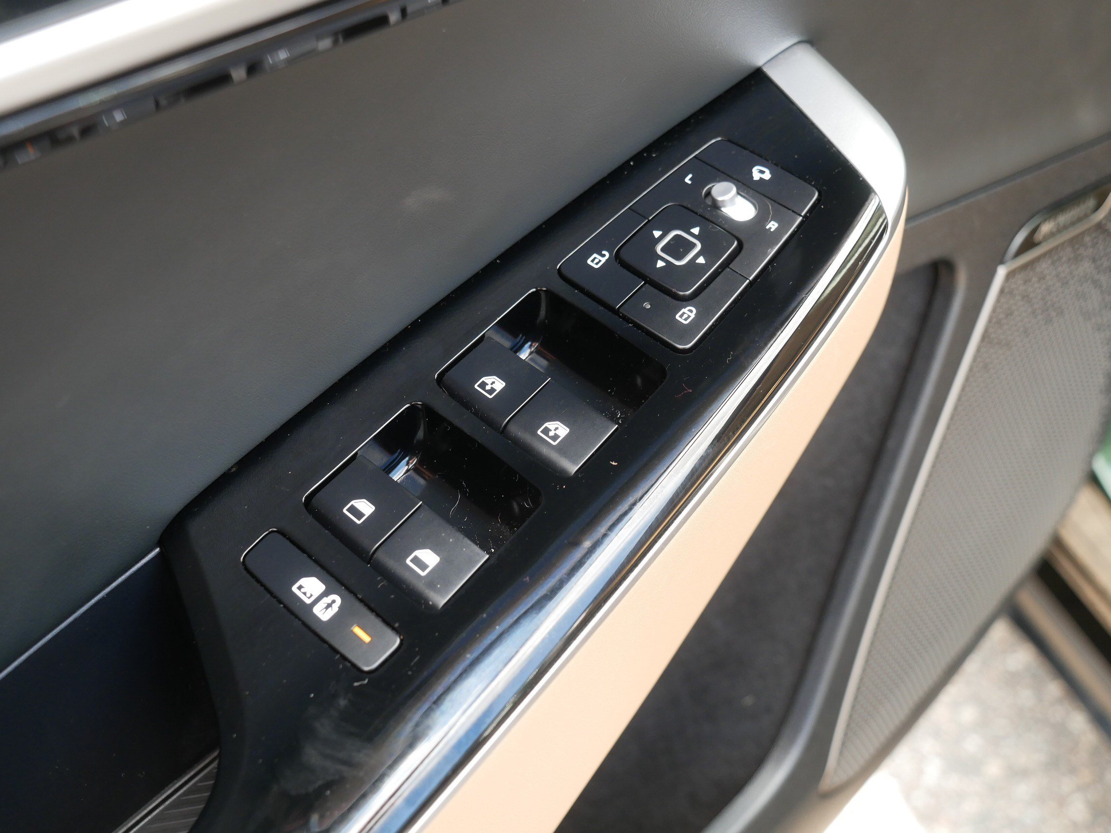 Certified 2023 Kia EV6 GT-Line AWD/4WD image 19