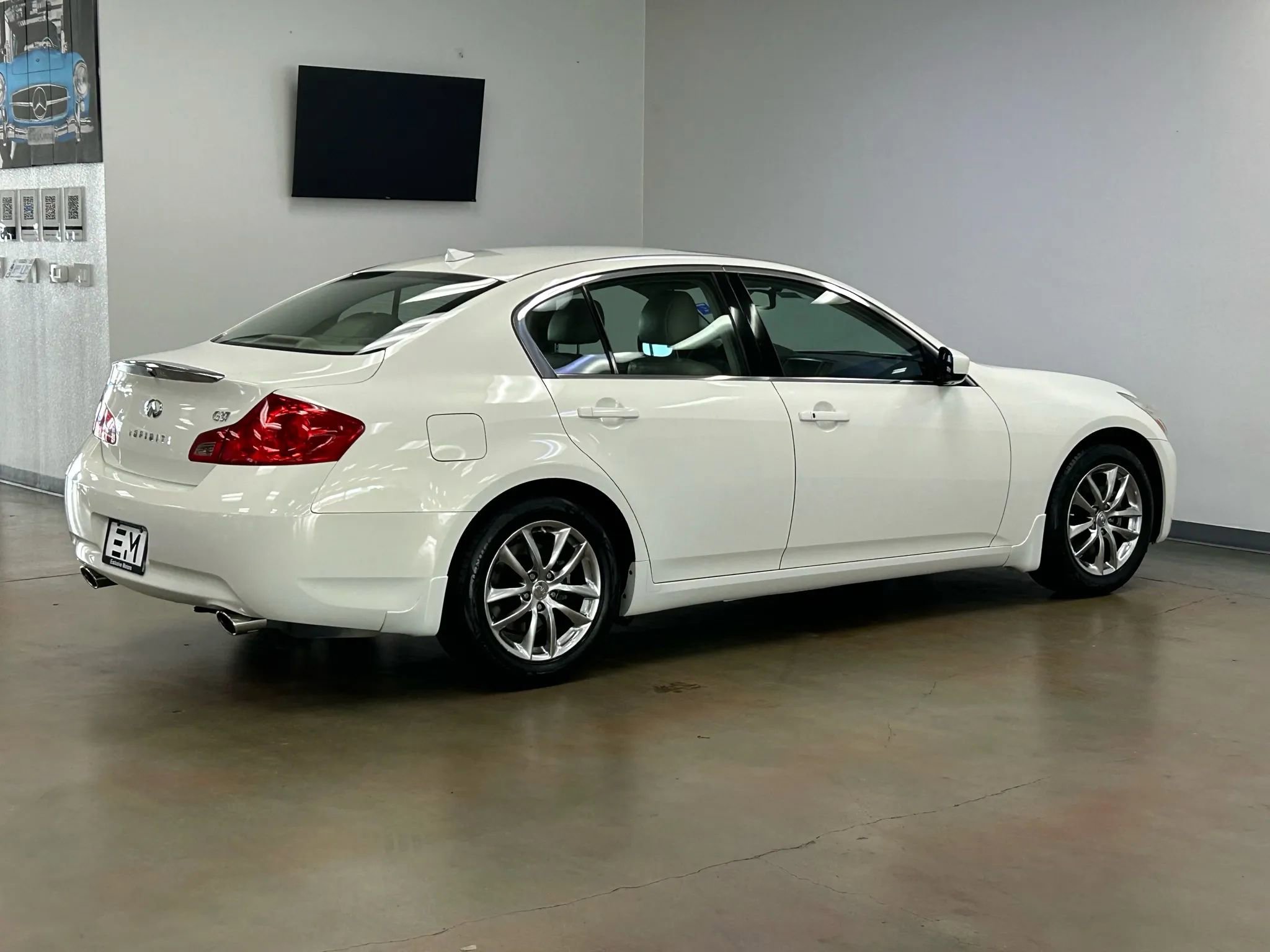 Used 2009 INFINITI G37 Journey w/ Premium Pkg image 6
