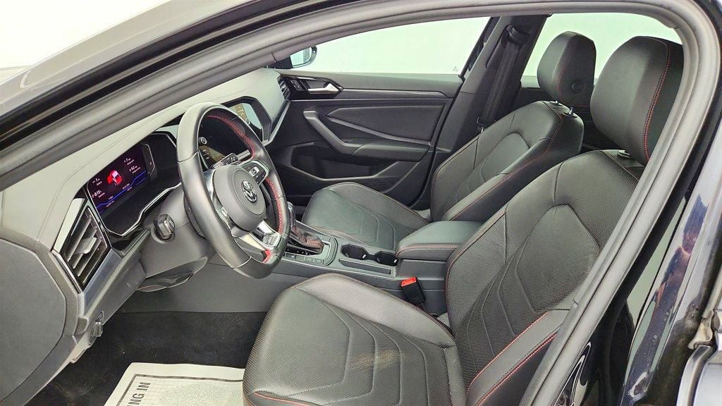 Used 2019 Volkswagen Jetta GLI FWD image 20