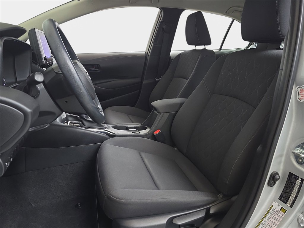 Used 2024 Toyota Corolla LE image 17