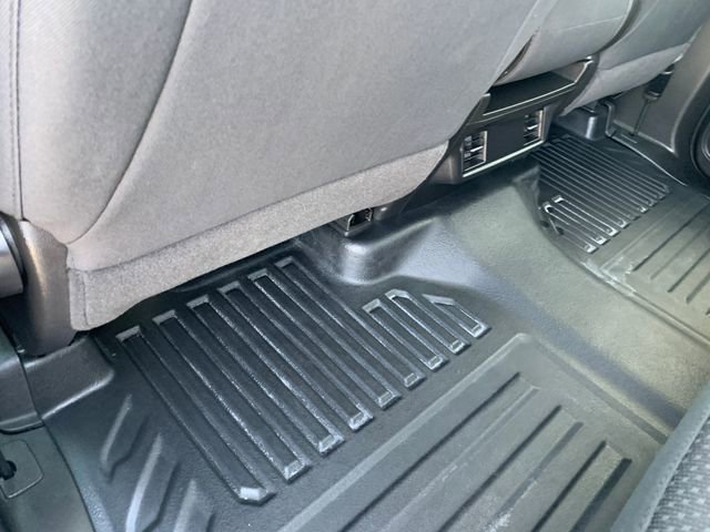 Certified 2025 GMC Sierra 1500 Pro w/ Pro Value Package image 15