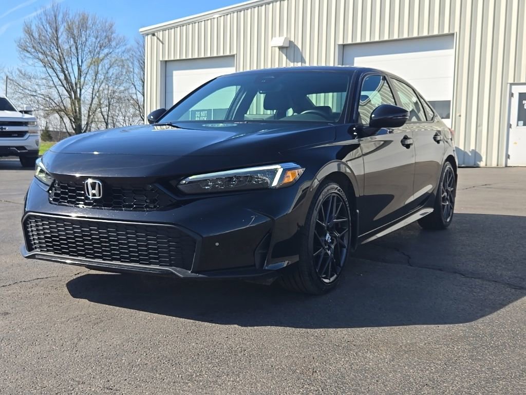 Used 2025 Honda Civic Sport Touring image 3