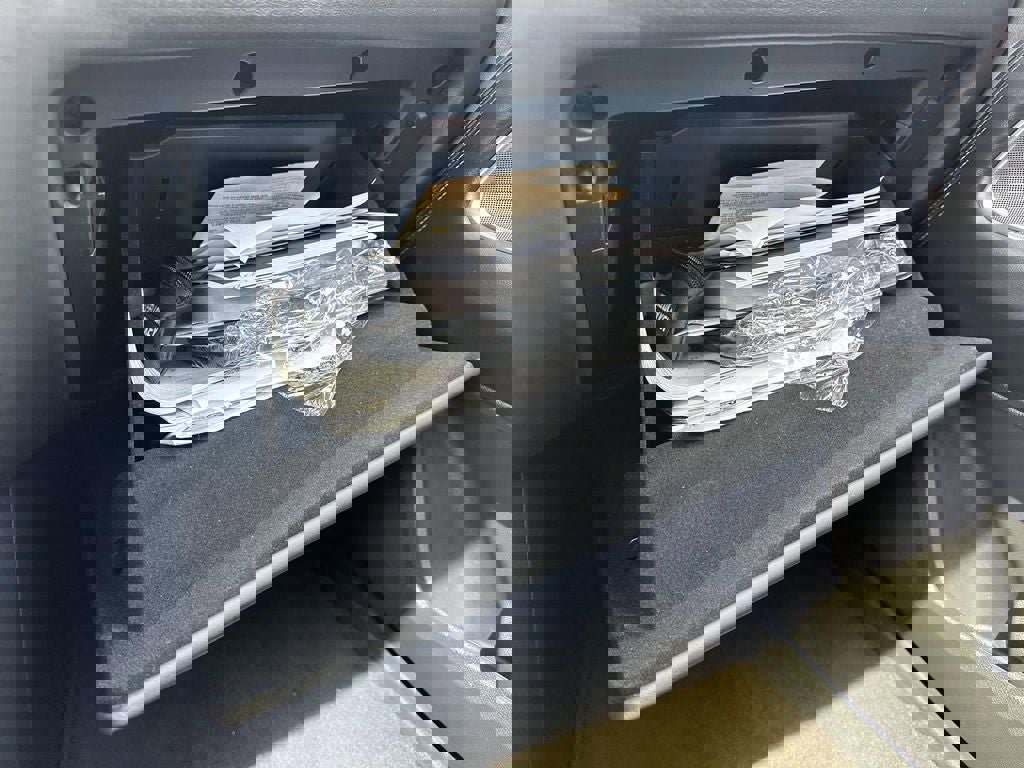 Used 2025 INFINITI QX60 Luxe w/ Black Edition image 32