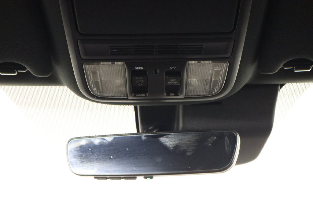 Used 2022 Honda Pilot TrailSport image 27