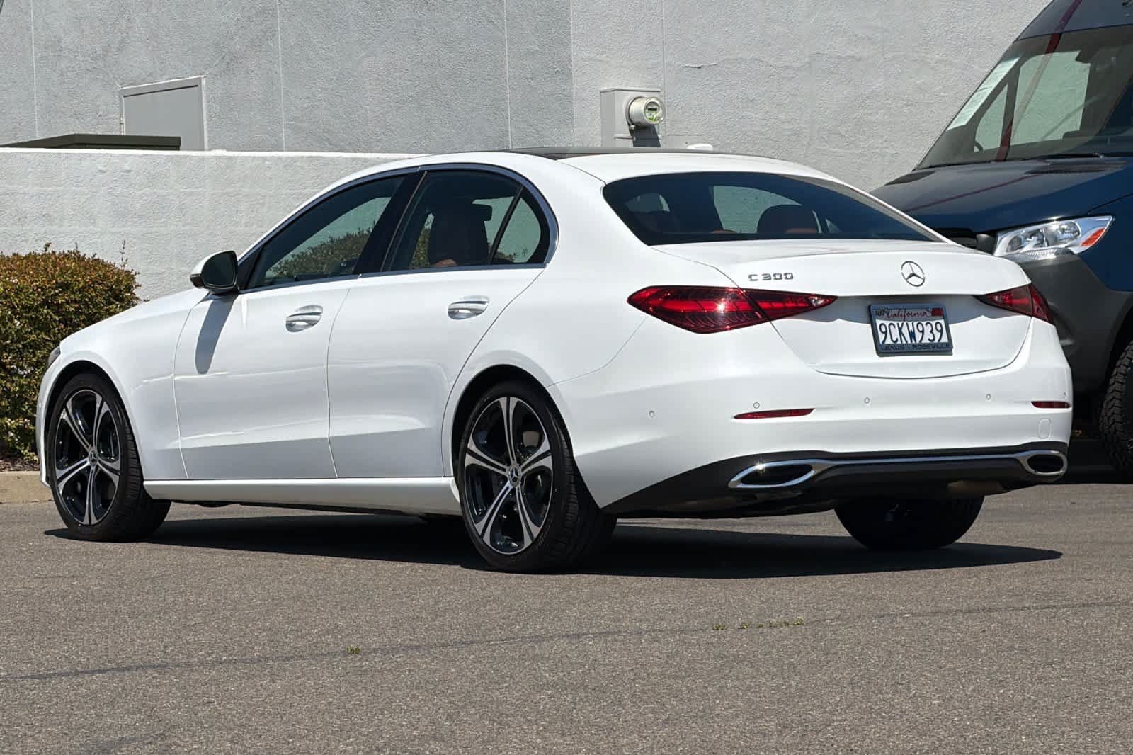 Used 2022 Mercedes-Benz C 300 Sedan image 7
