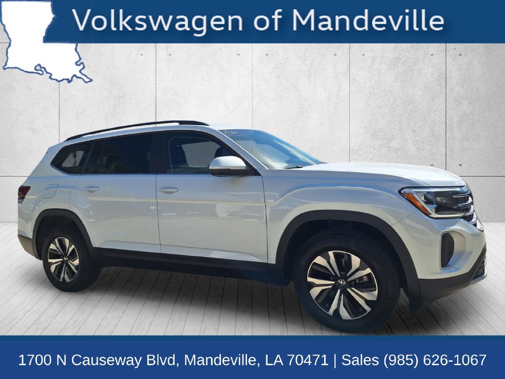 Certified 2026 Volkswagen Atlas SE FWD image 3