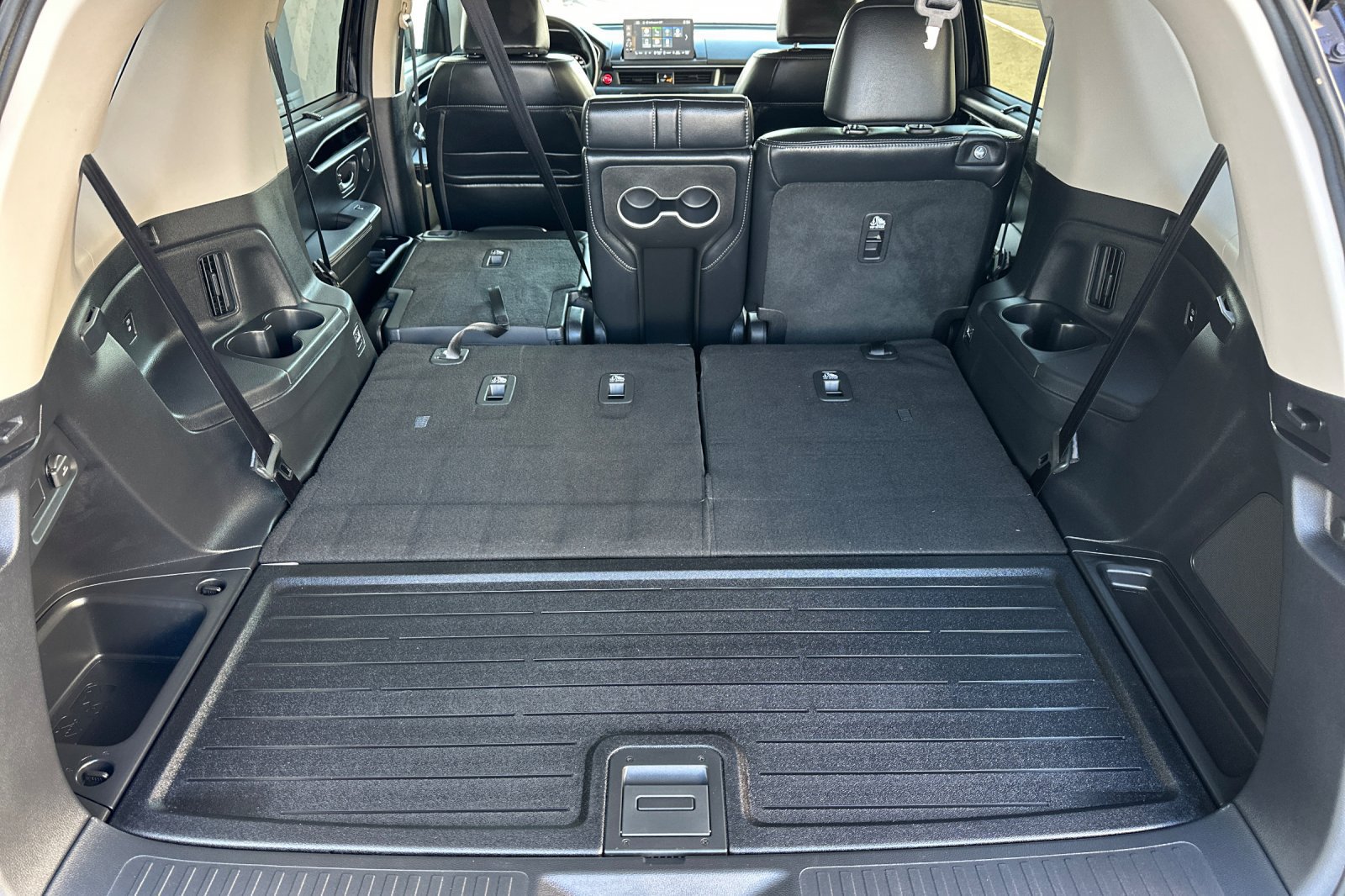 Used 2025 Honda Pilot EX-L image 17