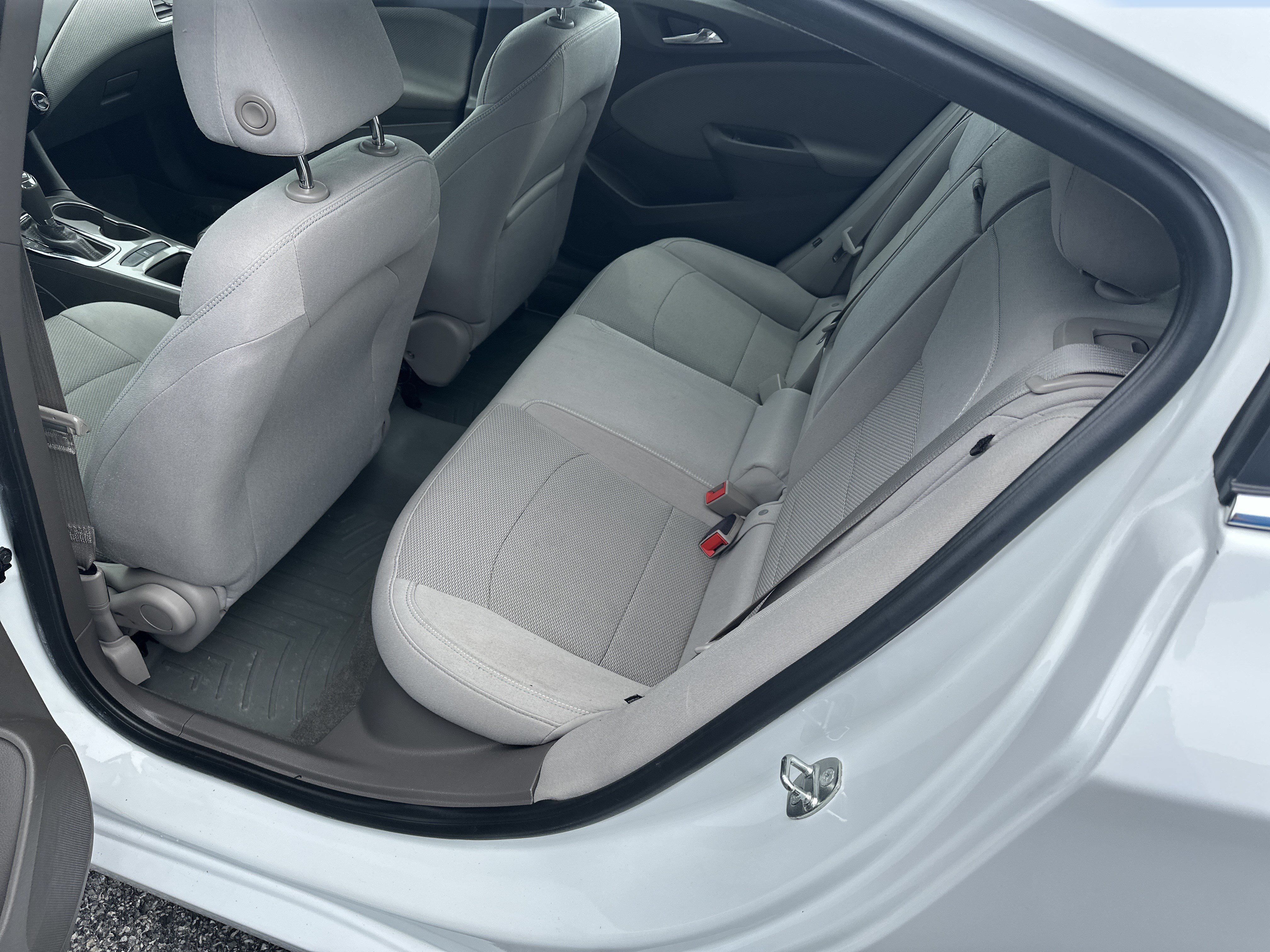 Certified 2018 Chevrolet Cruze LT FWD image 8