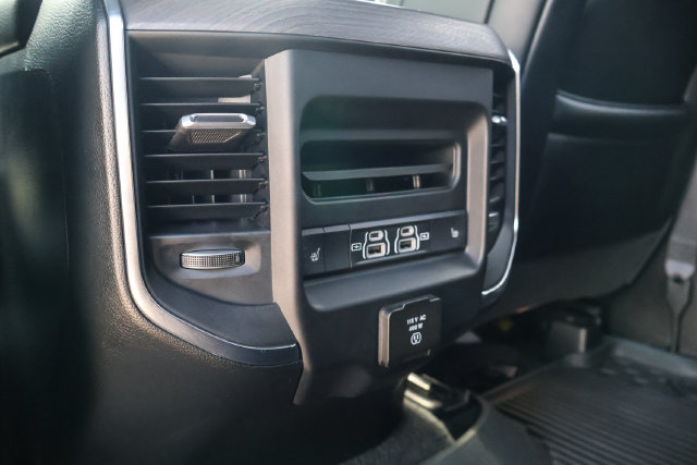 Used 2025 RAM 1500 Laramie RWD image 9