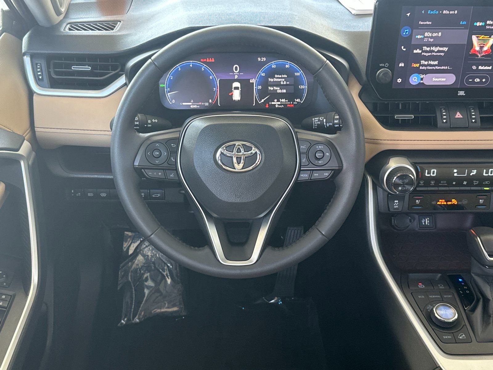 Used 2025 Toyota RAV4 Limited w/ Weather Package AWD/4WD image 13