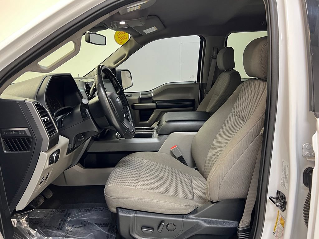 Used 2020 Ford F150 XLT w/ Equipment Group 302A Luxury AWD/4WD image 15