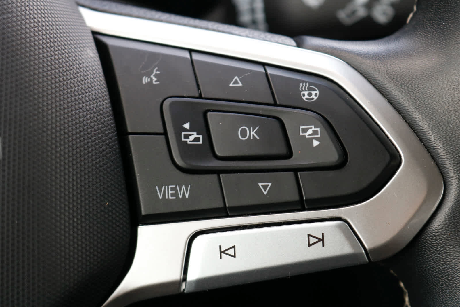 Used 2023 Volkswagen Taos S AWD/4WD image 18