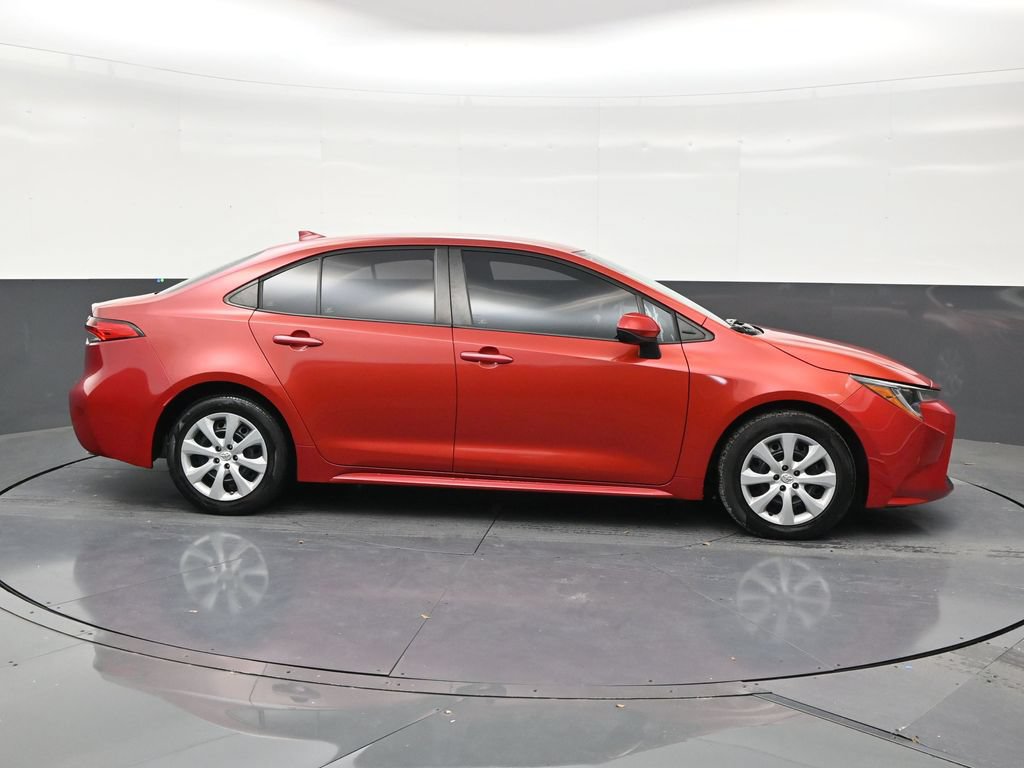 Used 2021 Toyota Corolla LE FWD image 6
