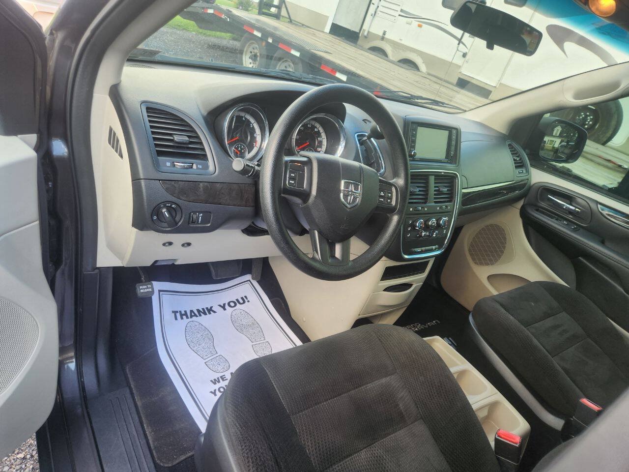 Used 2016 Dodge Grand Caravan SE w/ Quick Order Package 29E SE FWD image 15
