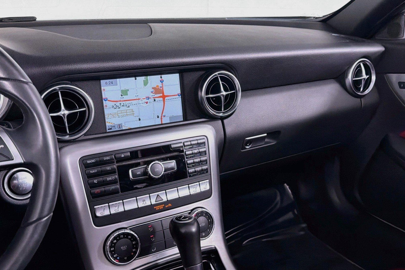 Used 2015 Mercedes-Benz SLK 250 image 20