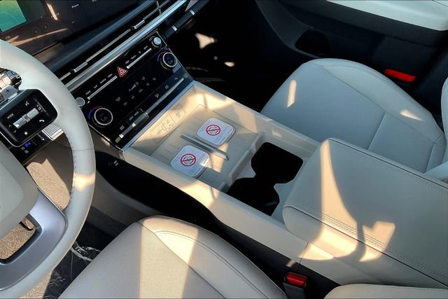 New 2026 Hyundai Santa Fe SE image 8