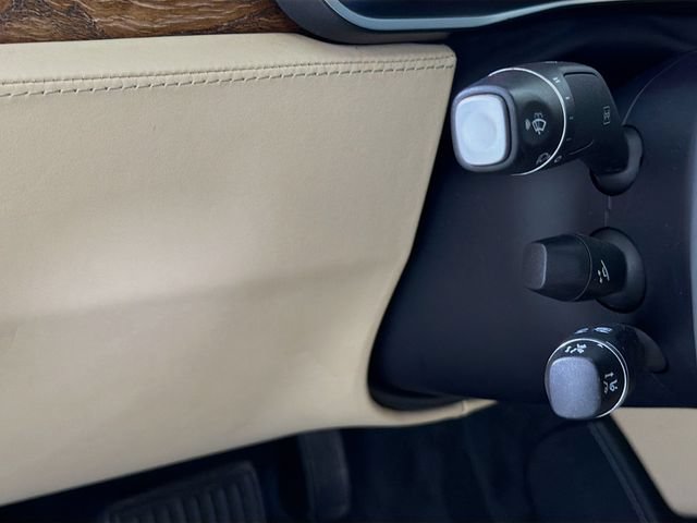 Used 2017 Tesla Model S 60 RWD image 10
