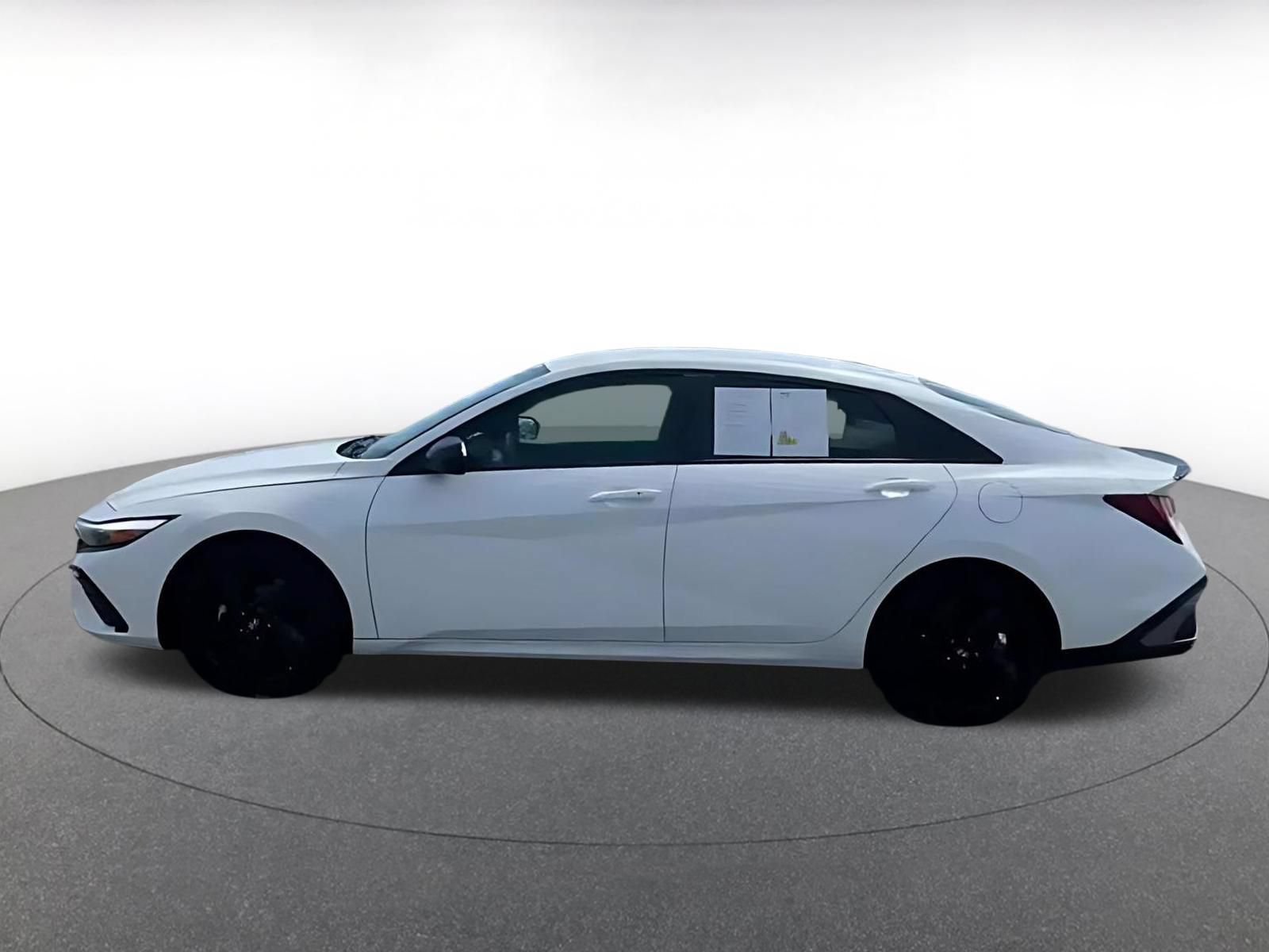 Used 2026 Hyundai Elantra Sport FWD image 8