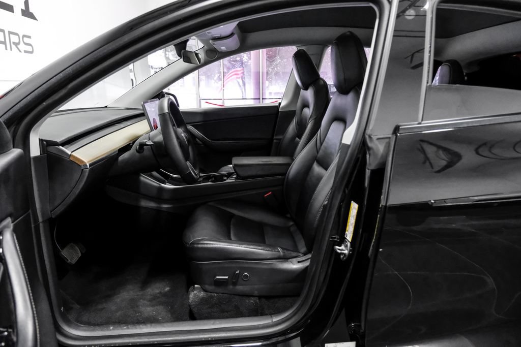 Used 2021 Tesla Model Y Long Range AWD/4WD image 4