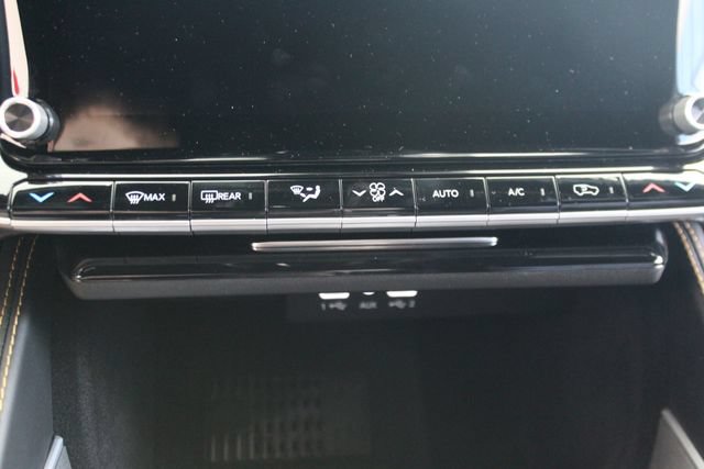 New 2026 Jeep Grand Wagoneer 4WD image 23