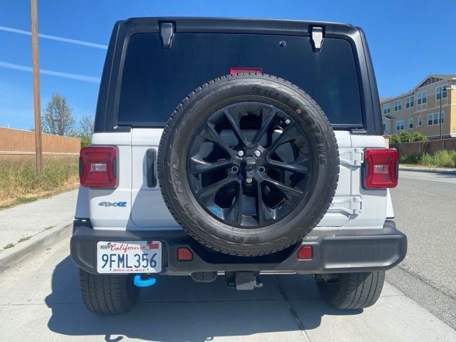 Used 2023 Jeep Wrangler Unlimited Sahara w/ Cold Weather Group image 8