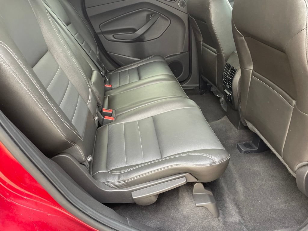 Used 2015 Ford Escape Titanium w/ Equipment Group 301A FWD image 22