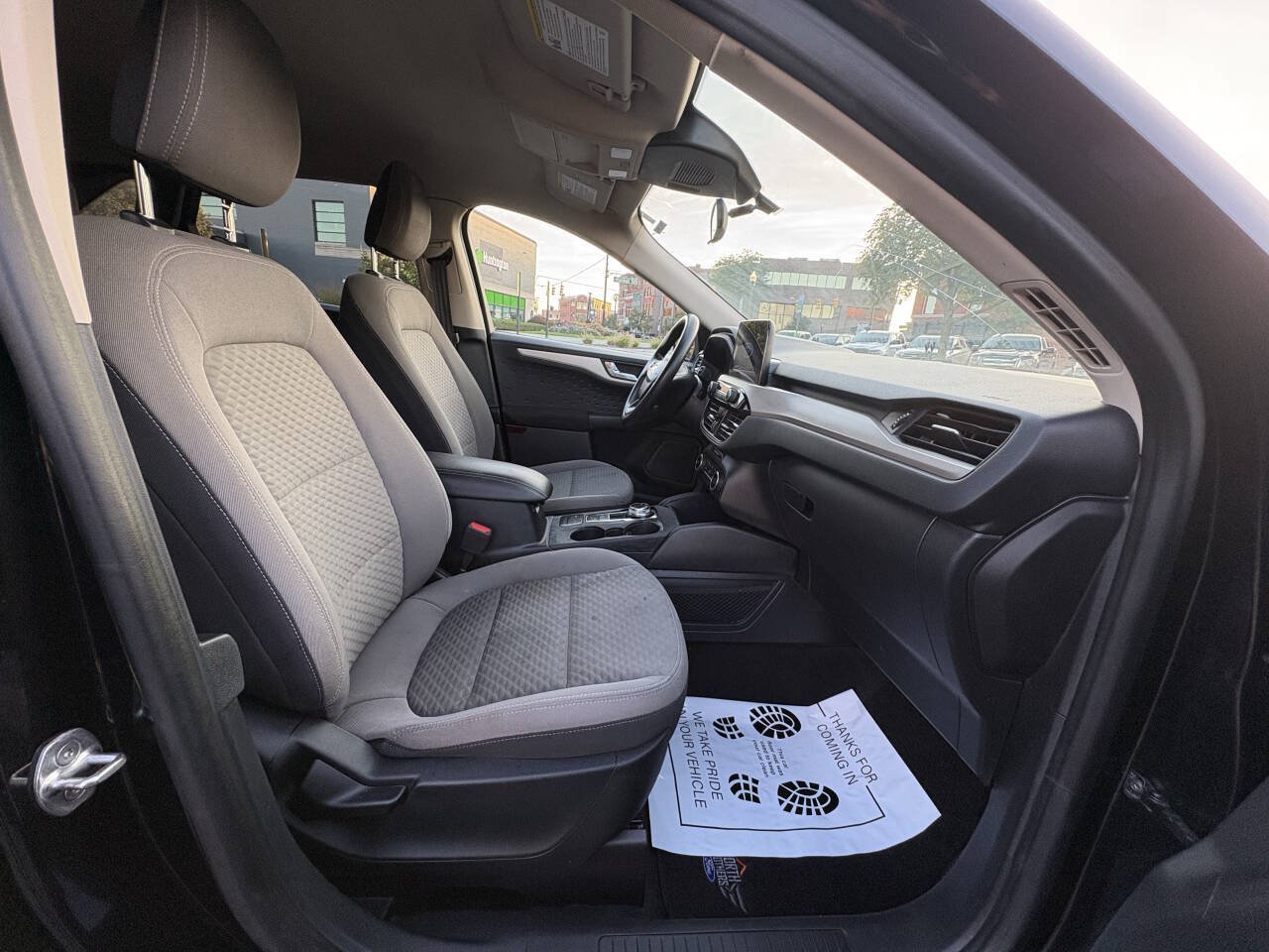 Used 2020 Ford Escape SE FWD image 20
