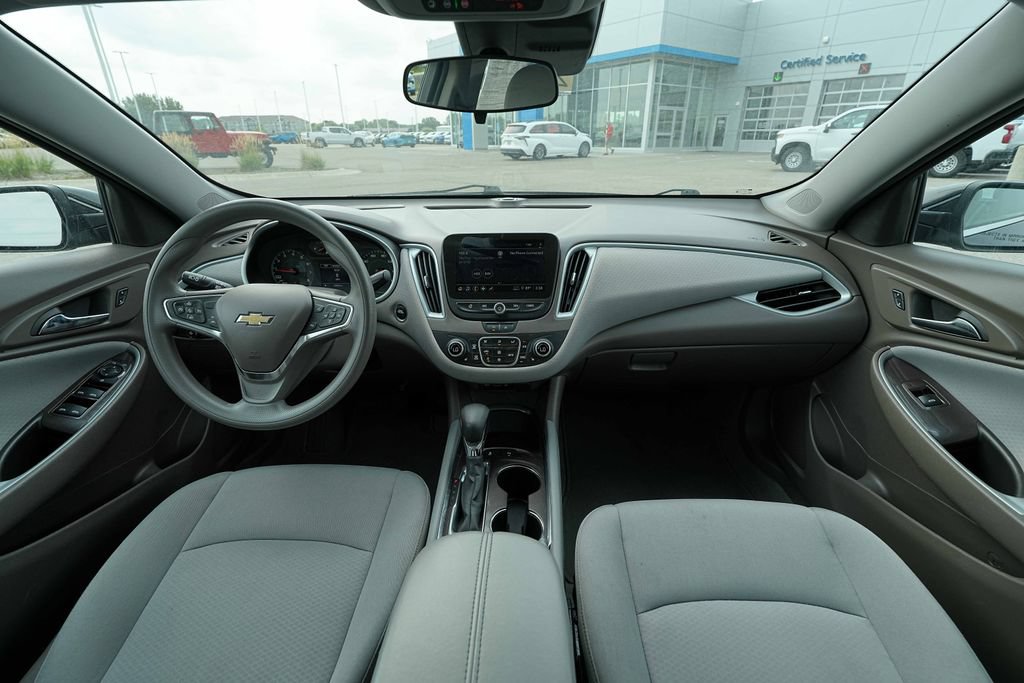 Used 2024 Chevrolet Malibu LT FWD image 26