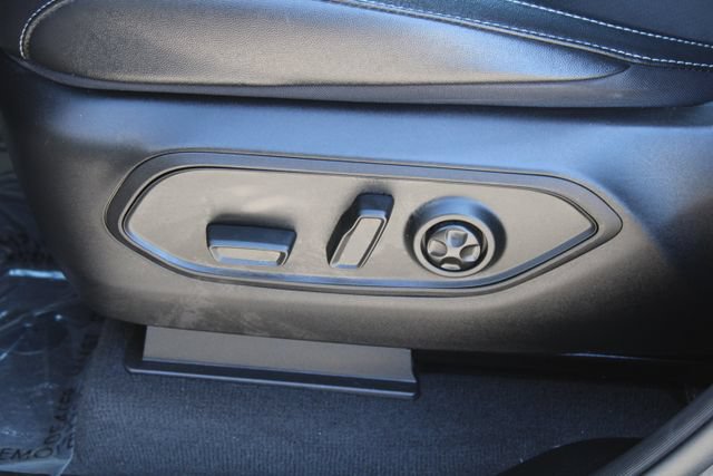 Used 2023 Jeep Grand Cherokee L Laredo AWD/4WD image 39
