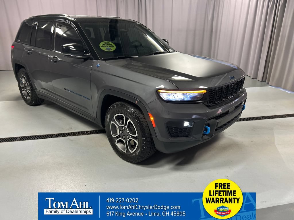 Used 2024 Jeep Grand Cherokee Trailhawk w/ Advanced Protech Group II
