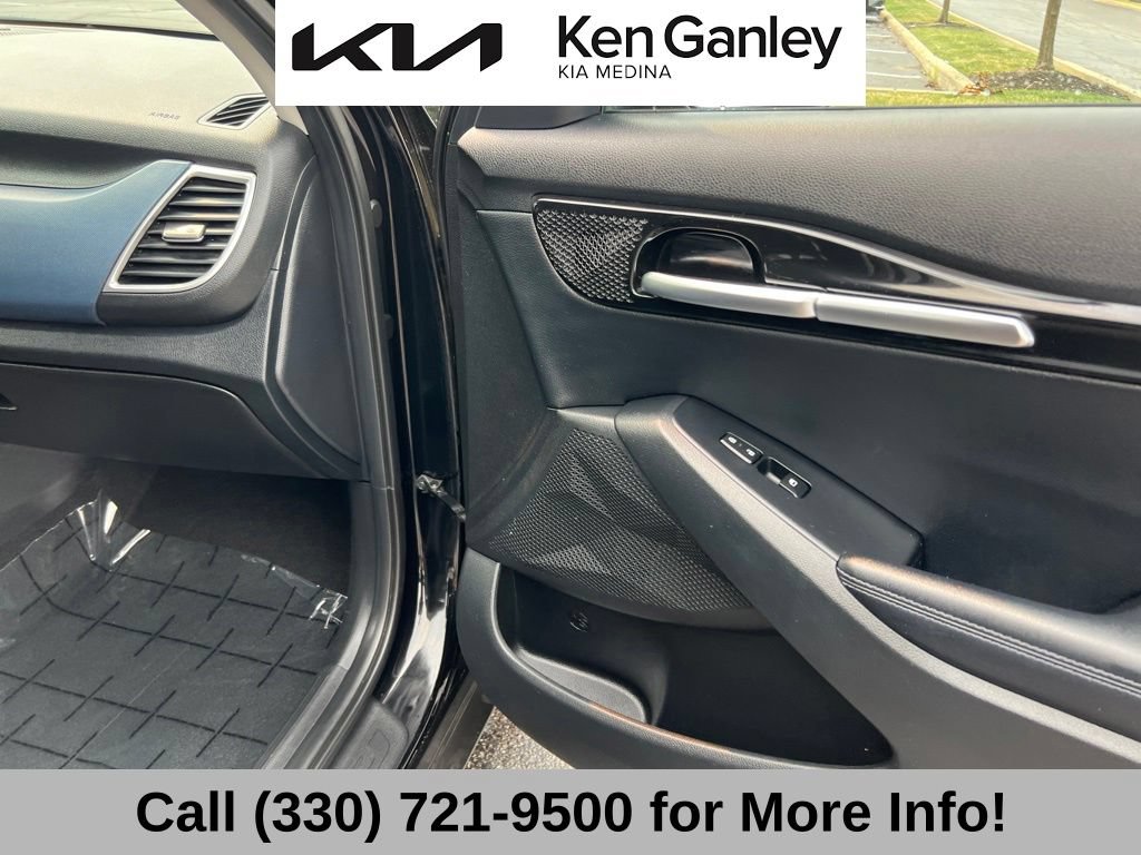 Certified 2023 Kia Seltos S w/ Navigation Package AWD/4WD image 60