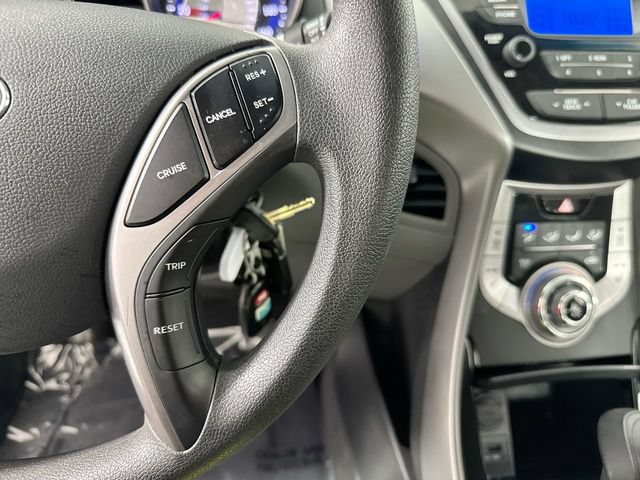 Used 2013 Hyundai Elantra GLS w/ Preferred Pkg FWD image 12