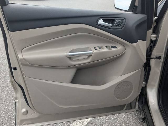 Certified 2018 Ford Escape Titanium w/ Ford Safe & Smart Package FWD image 9