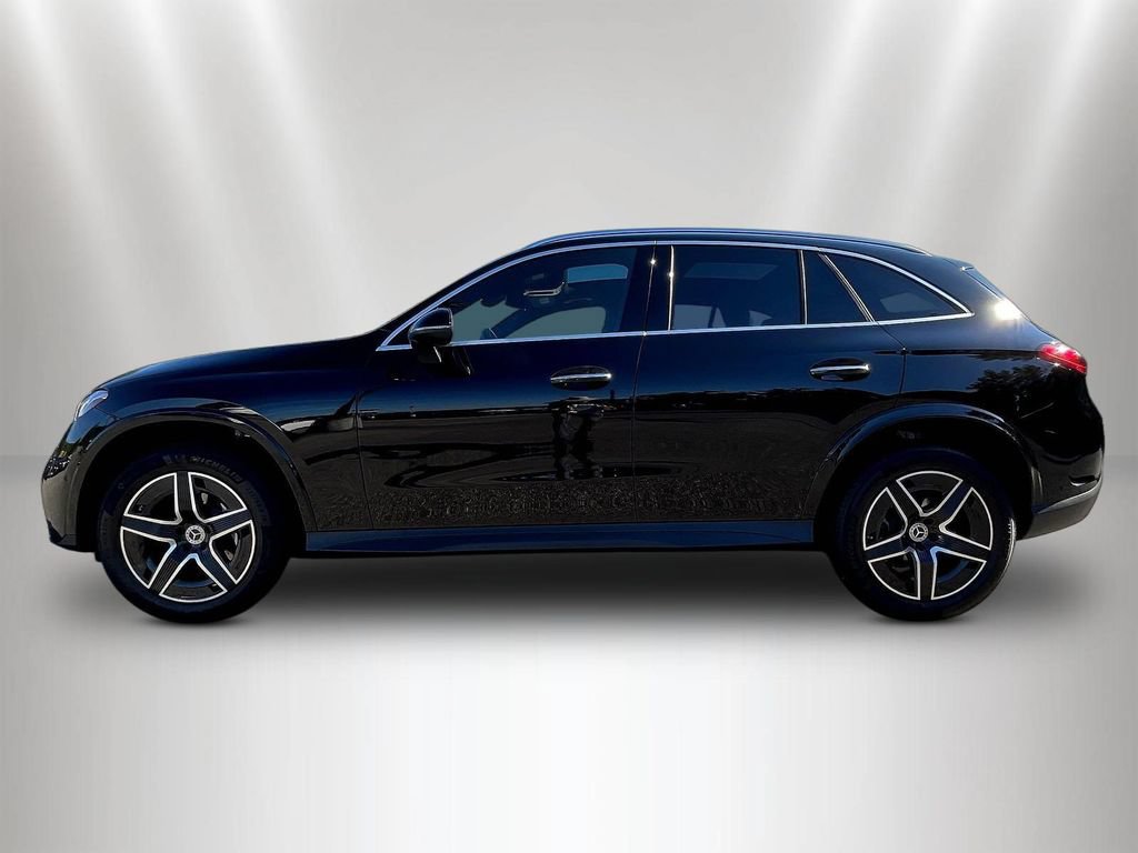 Used 2026 Mercedes-Benz GLC 300 image 8