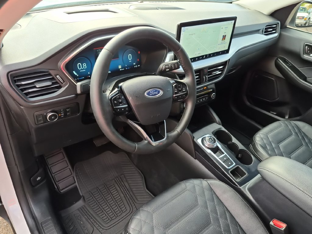 Certified 2023 Ford Escape Platinum w/ Premium Technology Package AWD/4WD image 20
