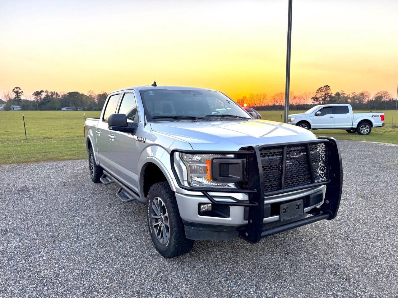 Used 2019 Ford F150 XLT w/ Equipment Group 302A Luxury image 8
