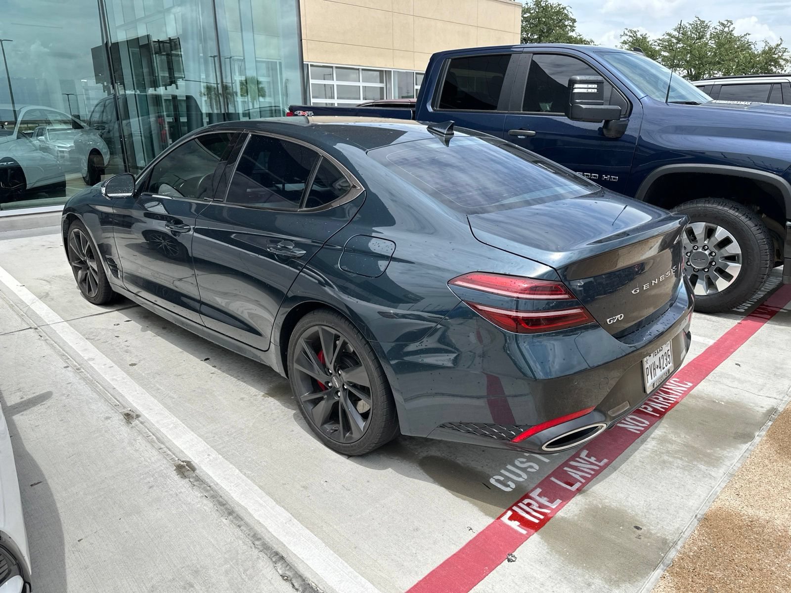Used 2022 Genesis G70 3.3T RWD image 10