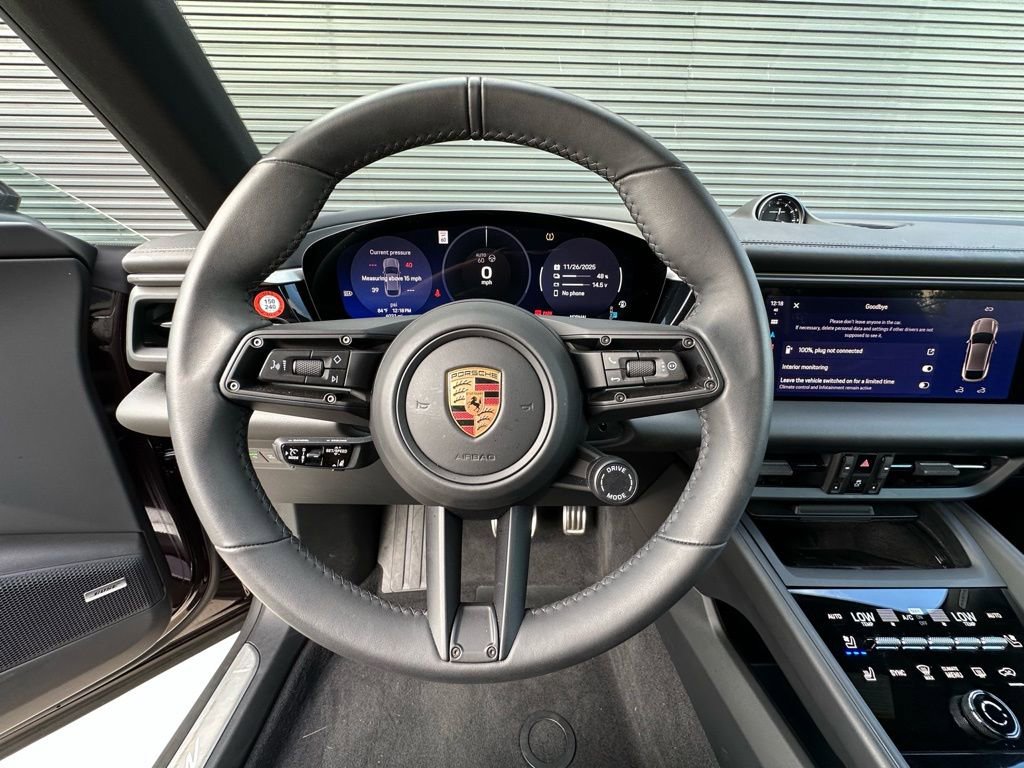 Certified 2025 Porsche Macan 4 Electric image 16