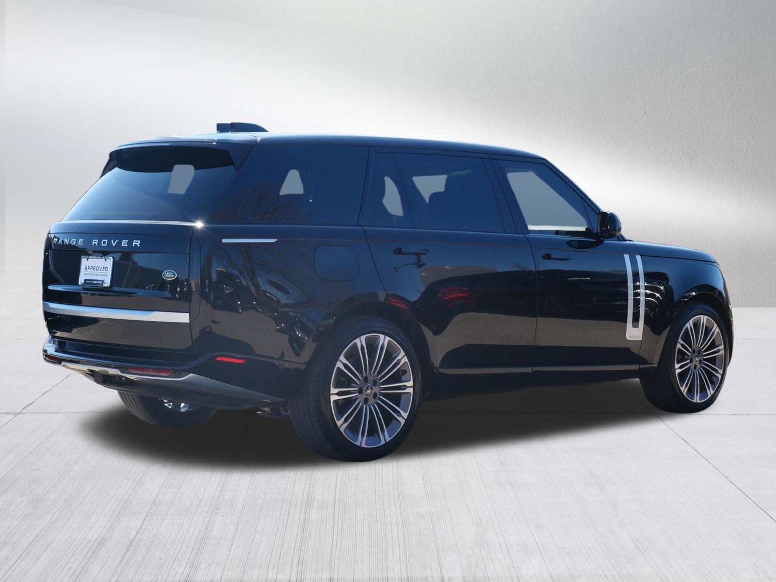 Certified 2023 Land Rover Range Rover Long Wheelbase Autobiography AWD/4WD image 5