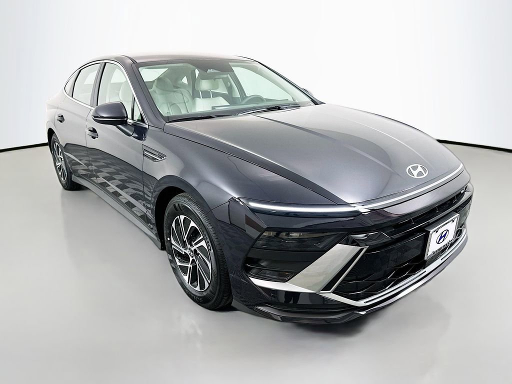 New 2026 Hyundai Sonata Blue image 3