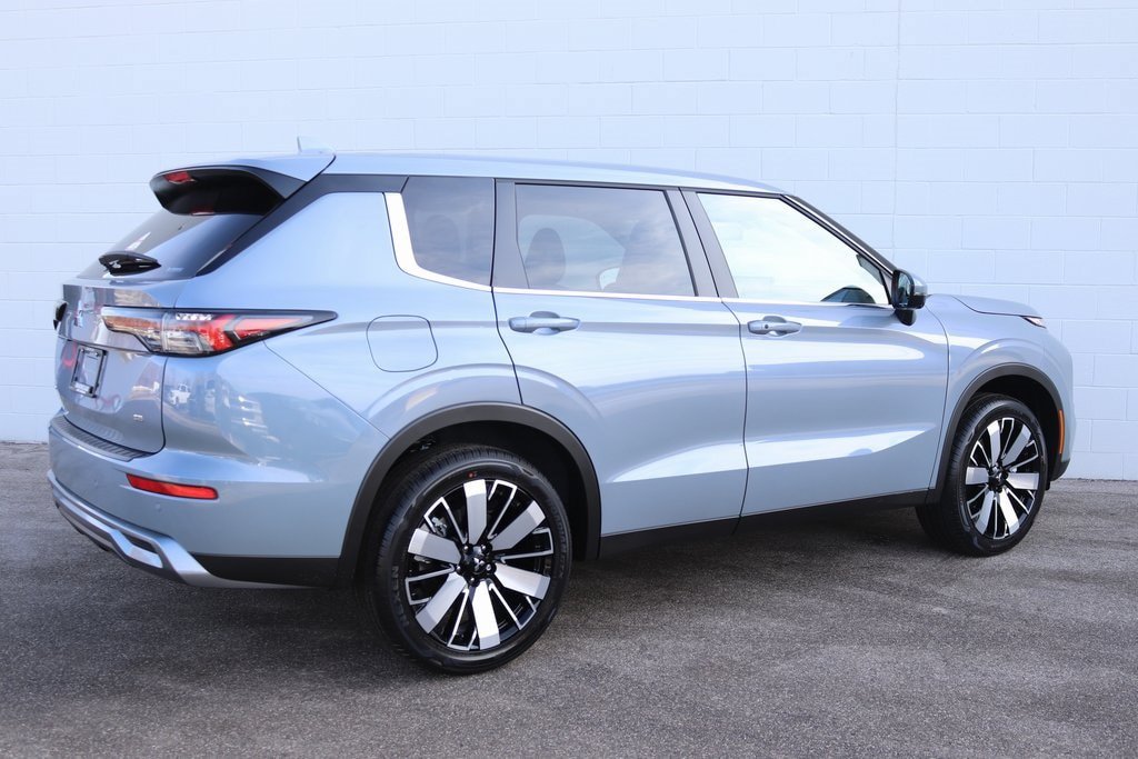 New 2026 Mitsubishi Outlander SE AWD/4WD image 46