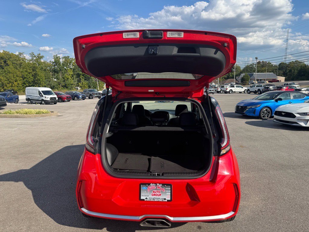 Used 2023 Kia Soul GT-Line w/ GT-Line Technology Package image 23
