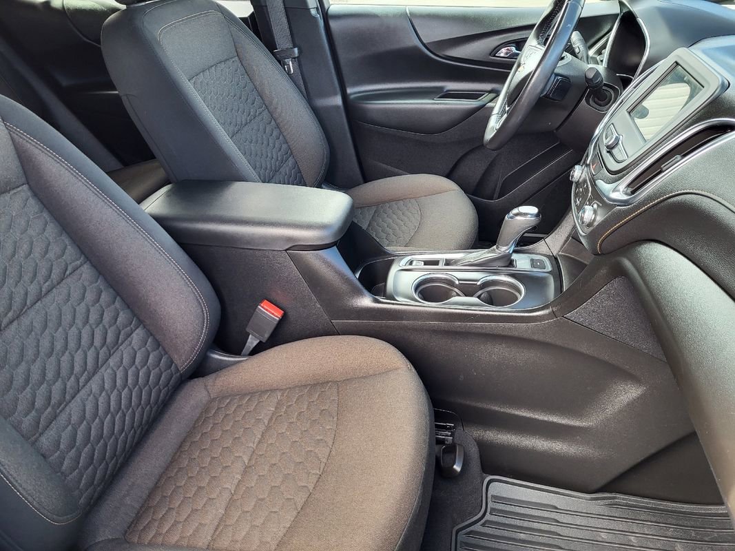 Used 2019 Chevrolet Equinox LT AWD/4WD image 17